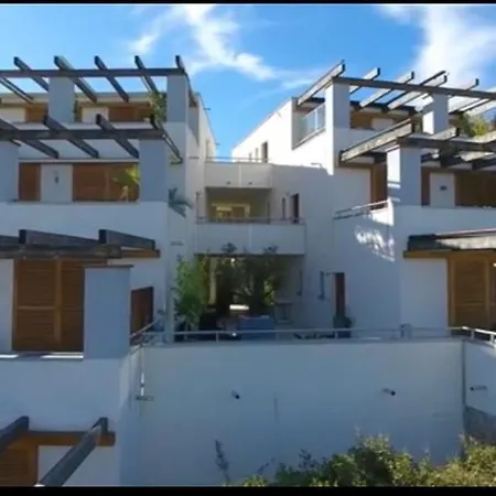 Apartment Superbe Vue Et Citadelle Calvi (Corsica)
